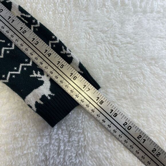 Forever 21 Medium Holiday Cardigan Green Reindeer Print Button Sweater - Picture 10 of 13